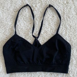 ❤️ Victoria’s Secret Black Bralette Sports Bra Size Small